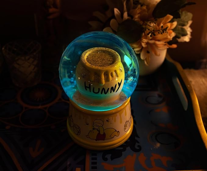 Disney Winnie The Pooh Hunny Pot Snow Globe PI30 - Image 2